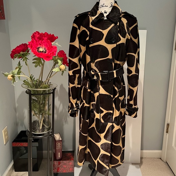 HOLD - Buberry Prorsum Giraffe Calf Hair Trench Coat, RARE, HTF Sz IT48, US6/8 - Picture 3 of 16